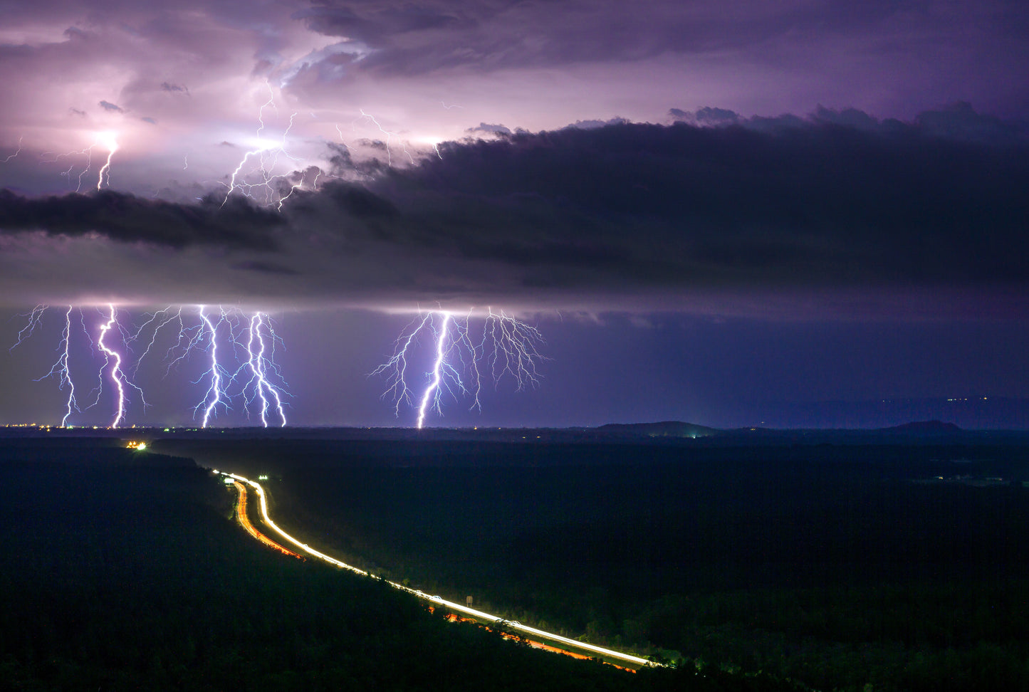 Multi Bolt - Wild Horse Mountain - Photography Sunshine Coast