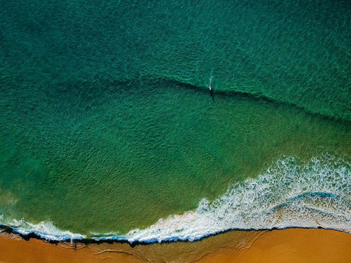 Kawana Single Surfer - Photography Sunshine Coast