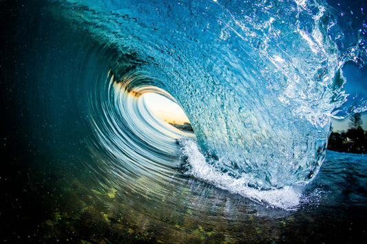 Kings Beach Flash Wave - Photography Sunshine Coast