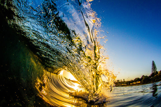 Kings Beach Touch Down - Photography Sunshine Coast